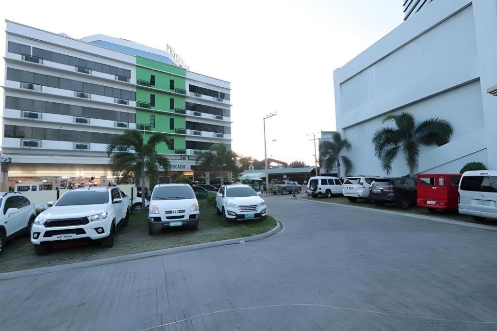 D' Leonor Hotel Davao City Eksteriør billede