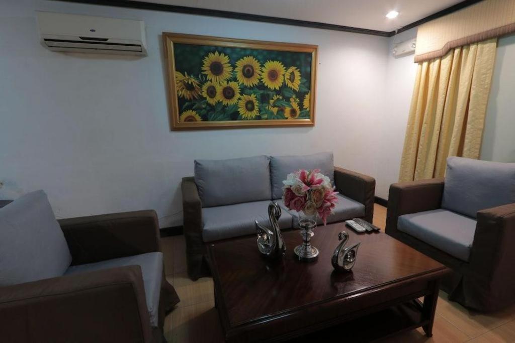 D' Leonor Hotel Davao City Eksteriør billede